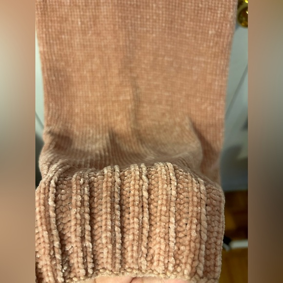 Garage Cozy Fall + Winter Scarves (3 Materials: Chenille, Knit & Fleece) - Picture 5 of 13